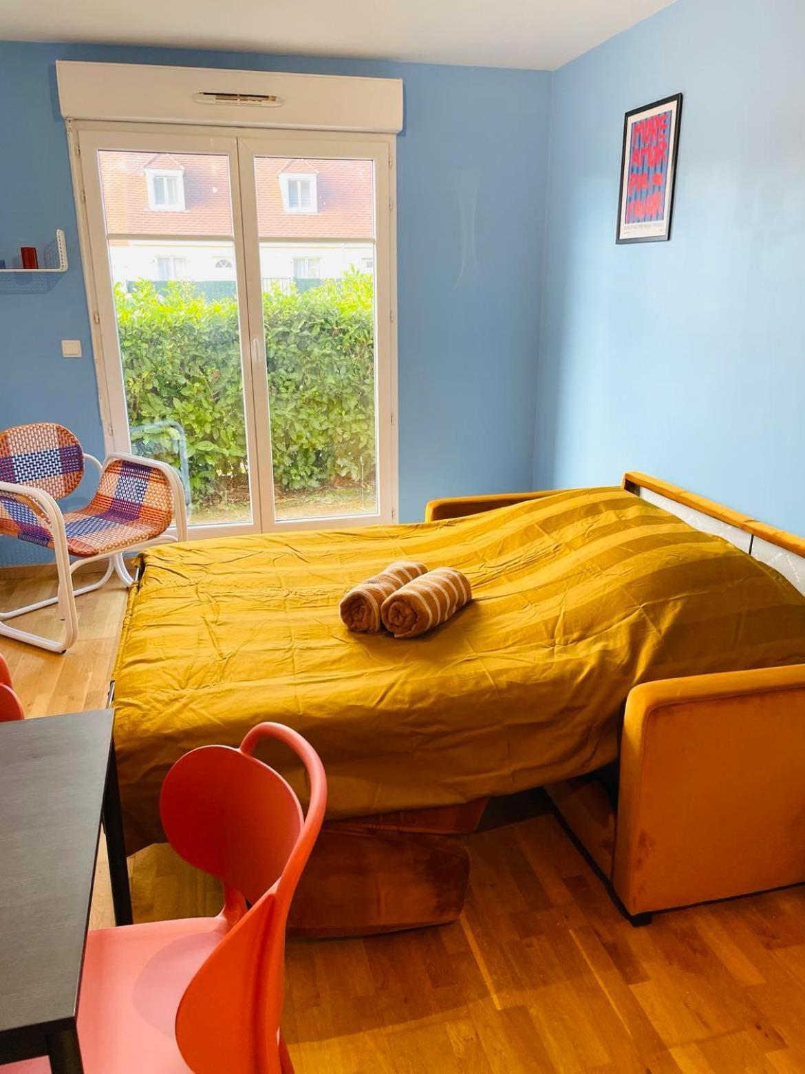 Be My Guest - Proche Disneyland Paris Apartment